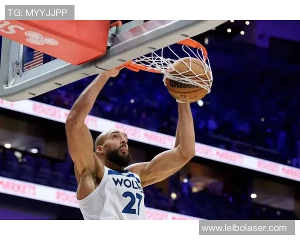 足球场上脏技巧之王 打球最脏的五大足球球星盘点